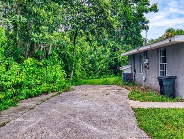 1103 WASHINGTON STREET, New Smyrna Beach, FL 32168