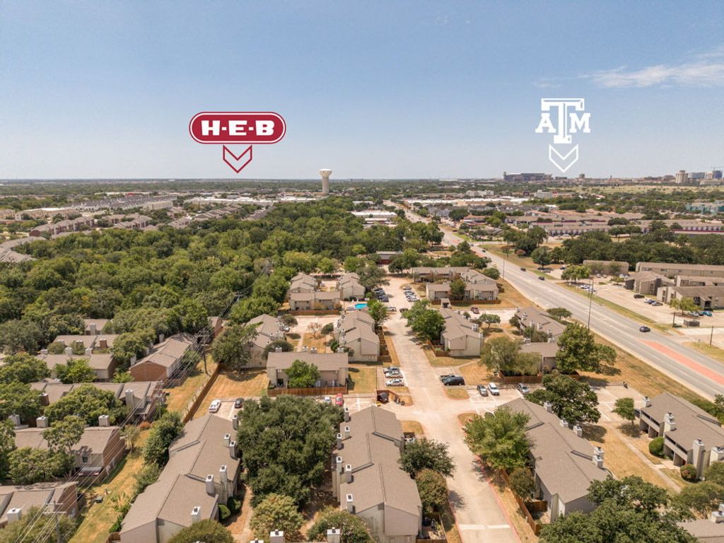 1902 Dartmouth Street J4, College Station, TX 77840 — photo 3