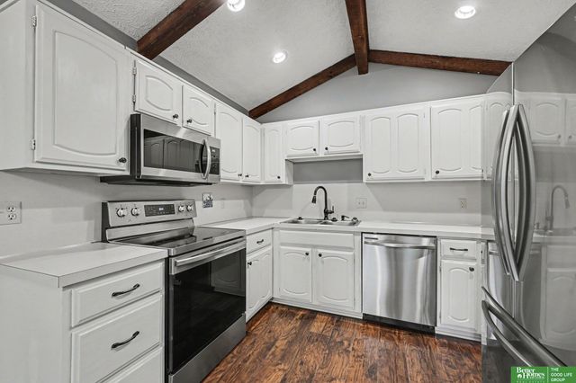 6219 S 149th Street, Omaha, NE 68137