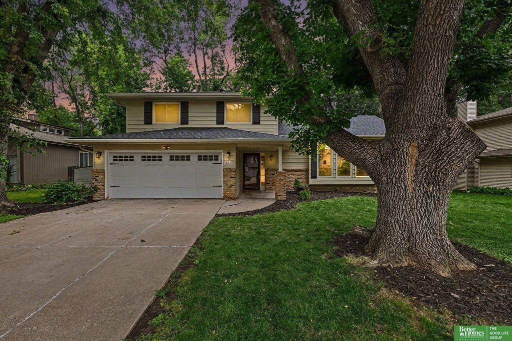 6219 S 149th Street, Omaha, NE 68137