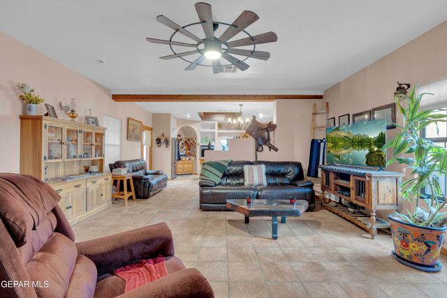 1930 SAN JOSE Road, La Mesa, NM 88044