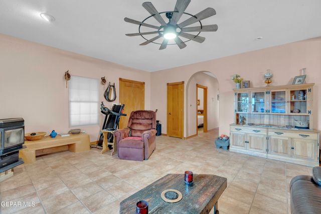 1930 SAN JOSE Road, La Mesa, NM 88044