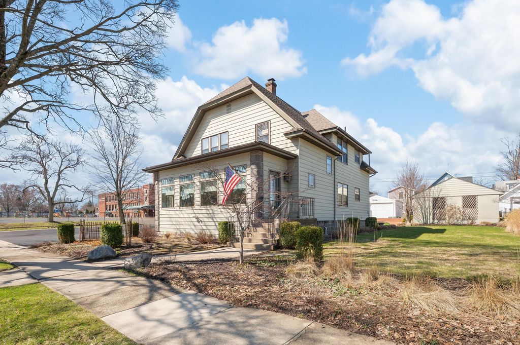 516 Church Street, St. Joseph, MI 49085