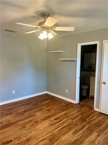 1806 Volga Dr, Corpus Christi, TX 78412