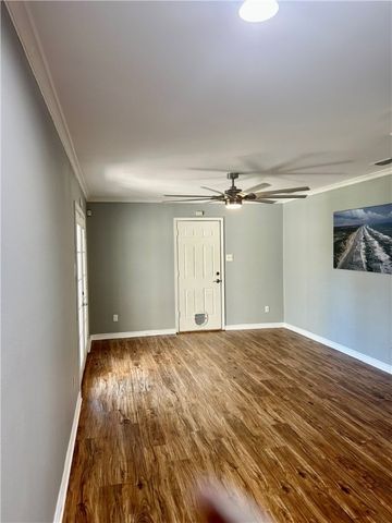 1806 Volga Dr, Corpus Christi, TX 78412