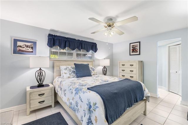 4832 Triton CT W, Cape Coral, FL 33904