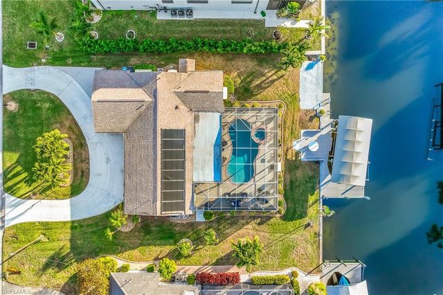 4832 Triton CT W, Cape Coral, FL 33904