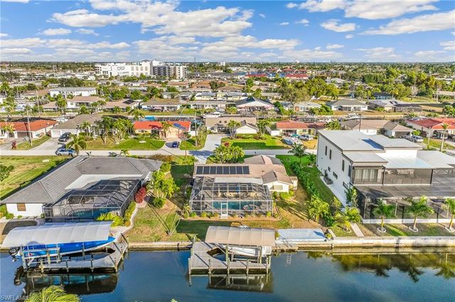 4832 Triton CT W, Cape Coral, FL 33904