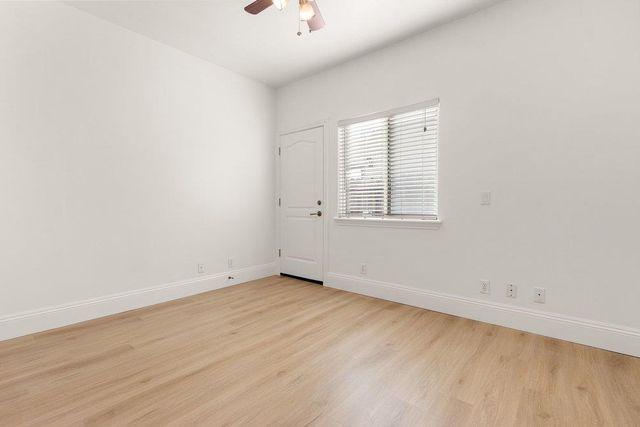 6129 Merry Ln, Carmichael, CA 95608