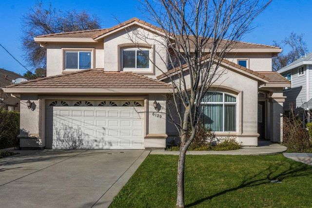 6129 Merry Ln, Carmichael, CA 95608