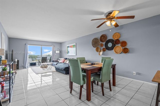 3050 NE 16th Ave 605, Oakland Park, FL 33334