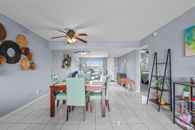 3050 NE 16th Ave 605, Oakland Park, FL 33334