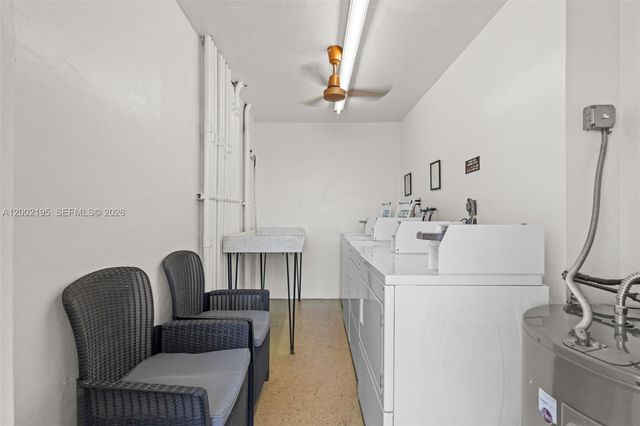 3050 NE 16th Ave 605, Oakland Park, FL 33334