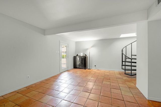 2415 Columbia Street, Houston, TX 77008