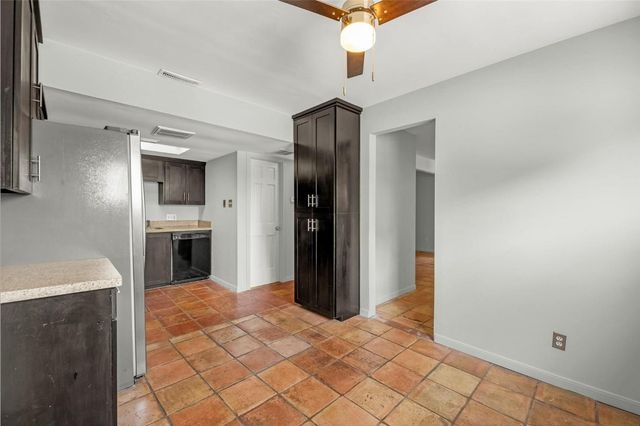 2415 Columbia Street, Houston, TX 77008