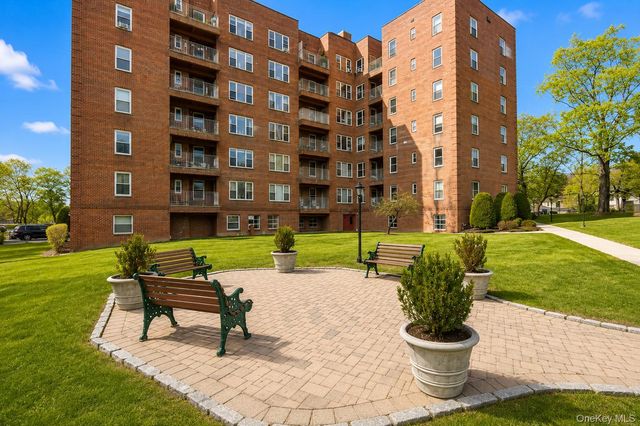 555 Broadway 1i, Hastings-on-hudson, NY 10706