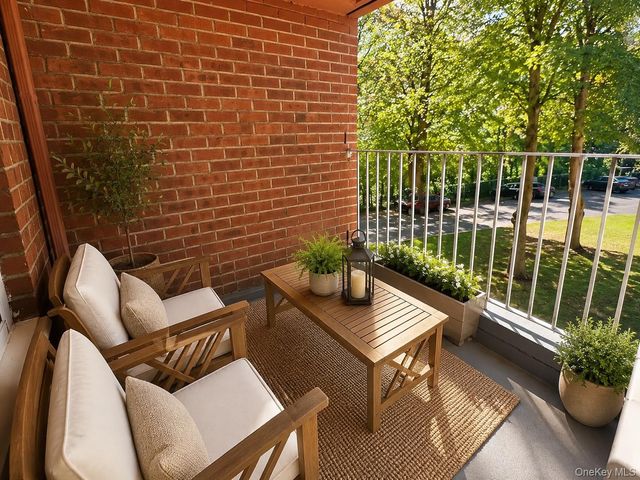 555 Broadway 1i, Hastings-on-hudson, NY 10706