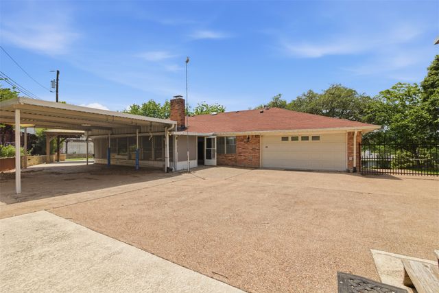 1209 Southwood Drive, Woodway, TX 76712