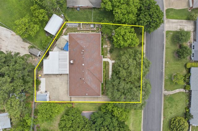 1209 Southwood Drive, Woodway, TX 76712