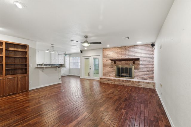 1209 Southwood Drive, Woodway, TX 76712