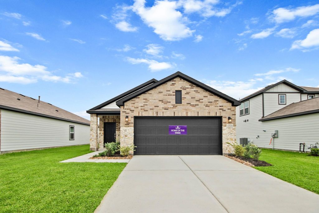 12026 Curlin Drive, Willis, TX 77318