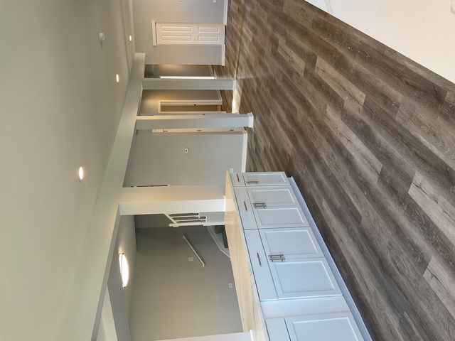 8200 S Harper Street, Chicago, IL 60619