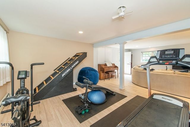 28 Lafayette Ln, Bernards Twp., NJ 07920