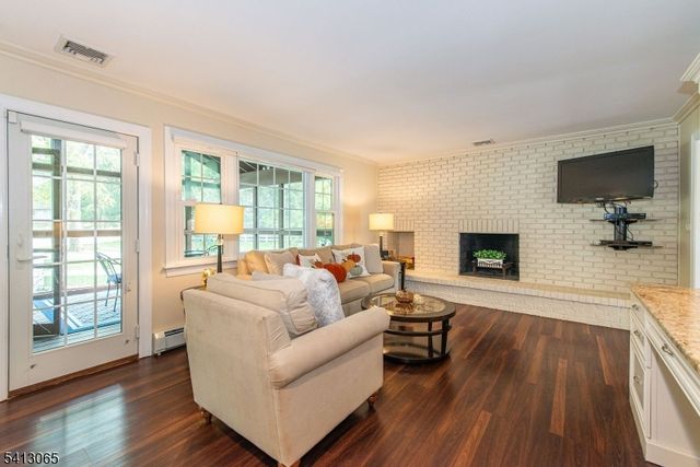 28 Lafayette Ln, Bernards Twp., NJ 07920