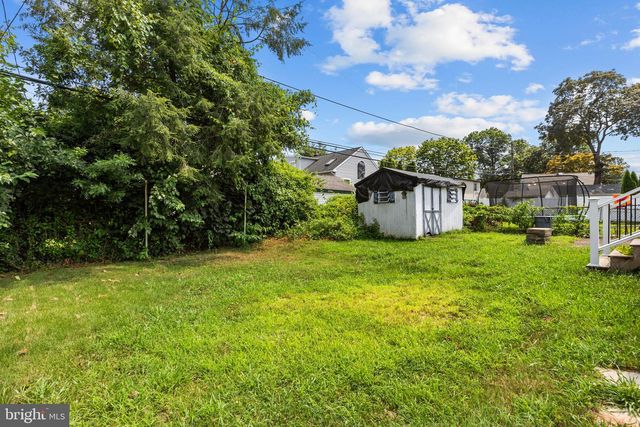 16 JAMES RD, Hatboro, PA 19040