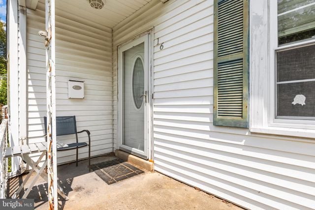 16 JAMES RD, Hatboro, PA 19040
