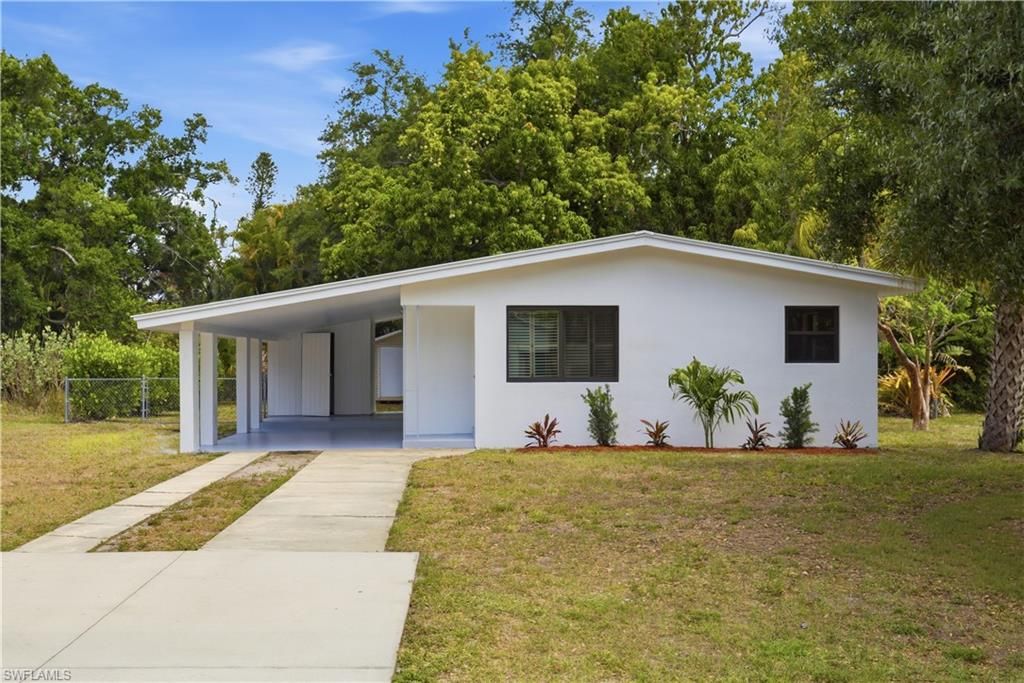 1835 Coronado RD, Fort Myers, FL 33901