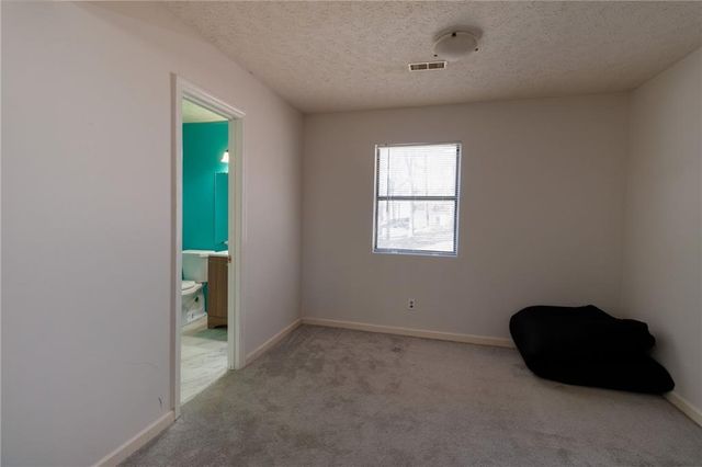 522 Victoria Road, Woodstock, GA 30189