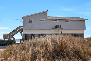 464 Topsail Road, North Topsail Beach, NC 28460