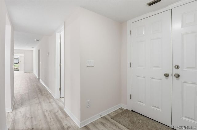 11621 W Riverhaven Drive, Homosassa, FL 34448