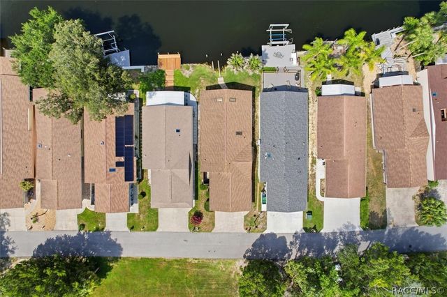 11621 W Riverhaven Drive, Homosassa, FL 34448