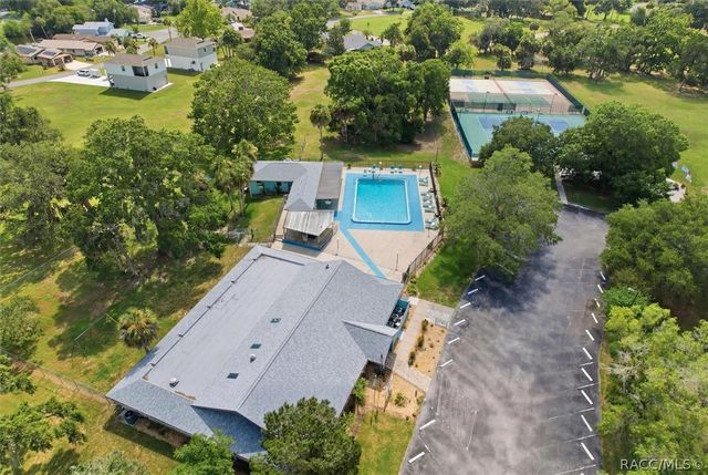 11621 W Riverhaven Drive, Homosassa, FL 34448