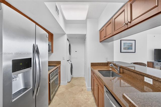 347 N New River Dr E 2205, Fort Lauderdale, FL 33301