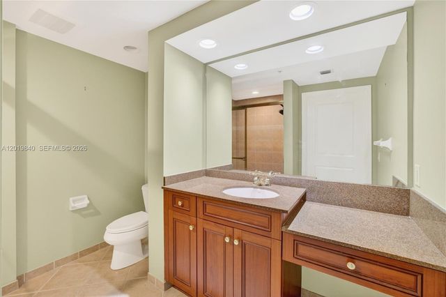 347 N New River Dr E 2205, Fort Lauderdale, FL 33301