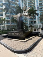 347 N New River Dr E 2205, Fort Lauderdale, FL 33301