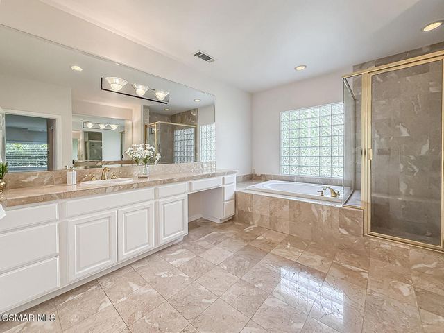 185 Jaycroft Court, Lake Sherwood, CA 91361