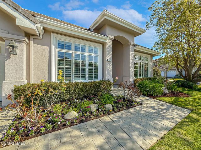 185 Jaycroft Court, Lake Sherwood, CA 91361