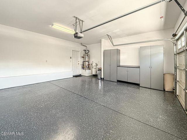 185 Jaycroft Court, Lake Sherwood, CA 91361