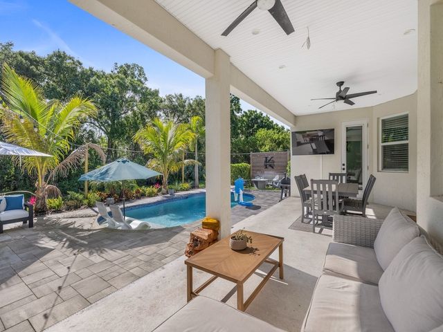 3205 67th Street, Vero Beach, FL 32967