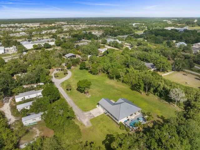 3205 67th Street, Vero Beach, FL 32967