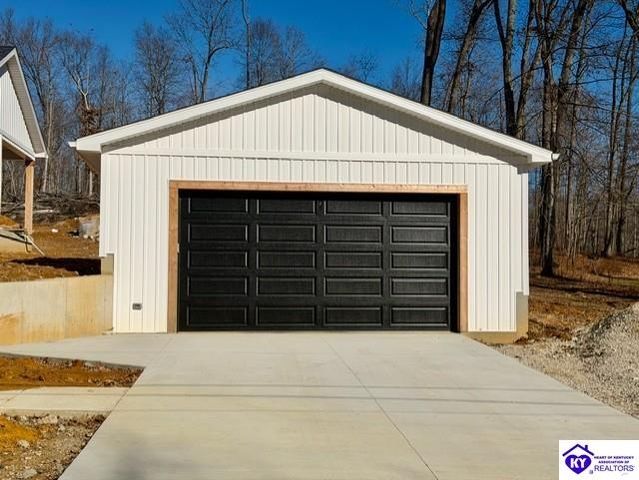 412 Woods Rd, Elizabethtown, KY 42701