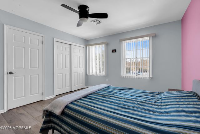 15 Lenape Trail, Freehold, NJ 07728