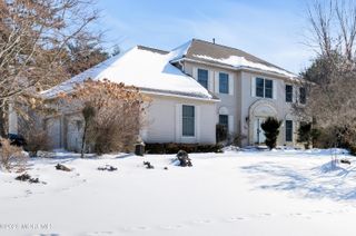 15 Lenape Trail, Freehold, NJ 07728