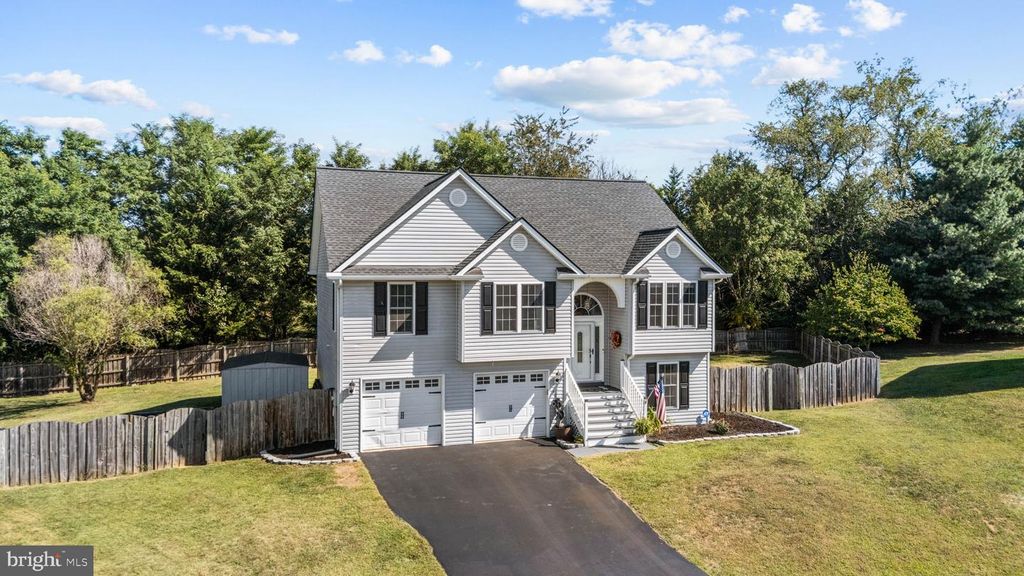 60 TRIX CT, Ranson, WV 25438