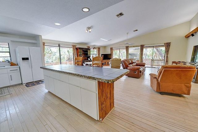 6618 S BEAGLE DRIVE, Homosassa, FL 34448