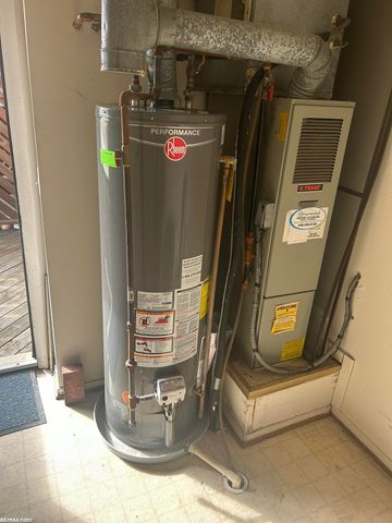 34644 Mercer Lane, Fraser, MI 48026